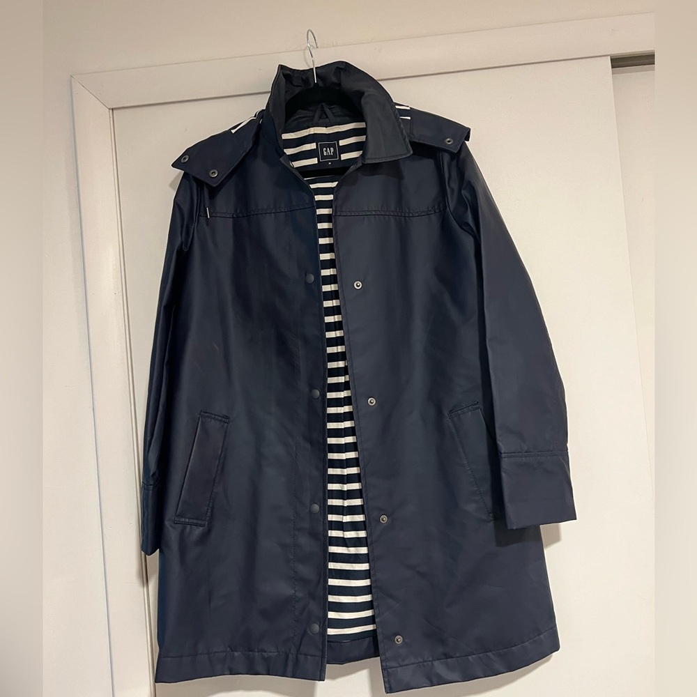 Gap Raincoat
